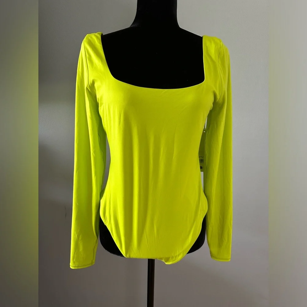 Wundermost Ultra-Soft Nulu Square-Neck Long-Sleeve Bodysuit - Picture 4 of 8